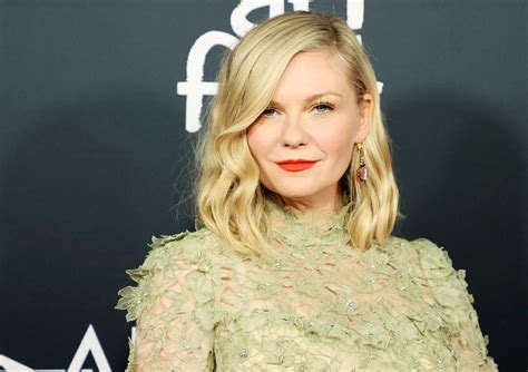 naked kirsten dunst|Kirsten Dunst Was Overwhelmed by Nude Scene Cut from Marie。